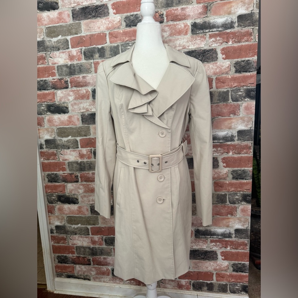 NY&Co Double-breasted Light tan Trench Coat, Size Large
